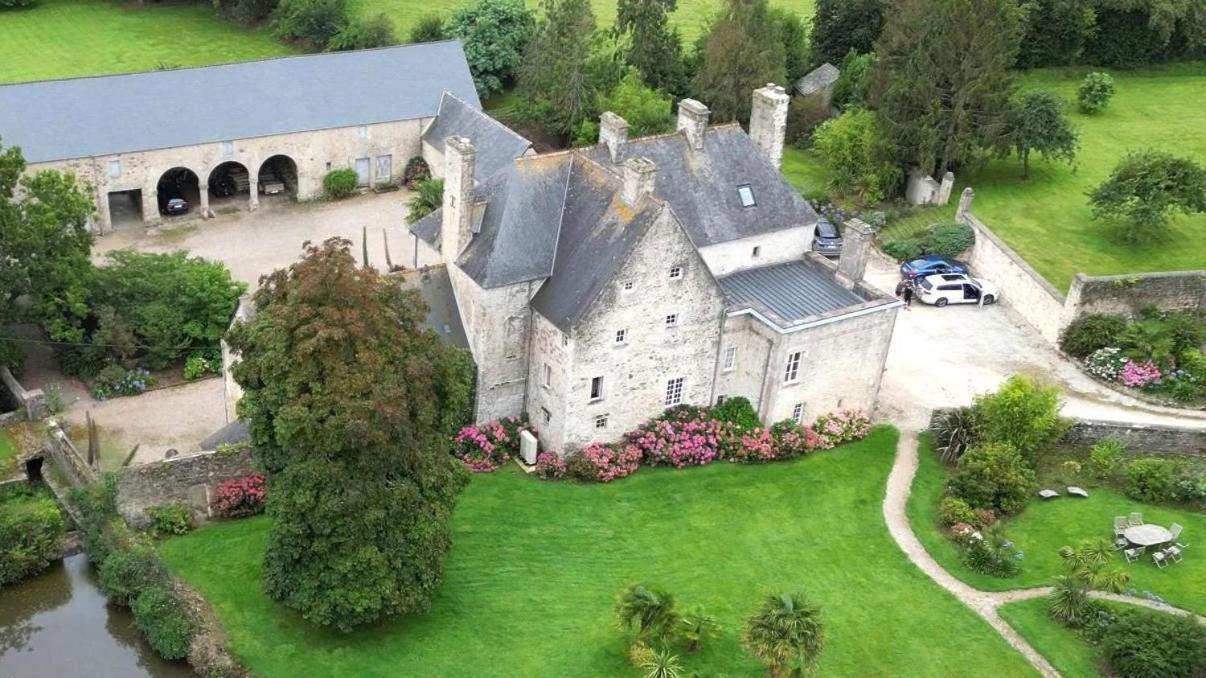 Bed and Breakfast Manoir De Savigny Valognes Esterno foto