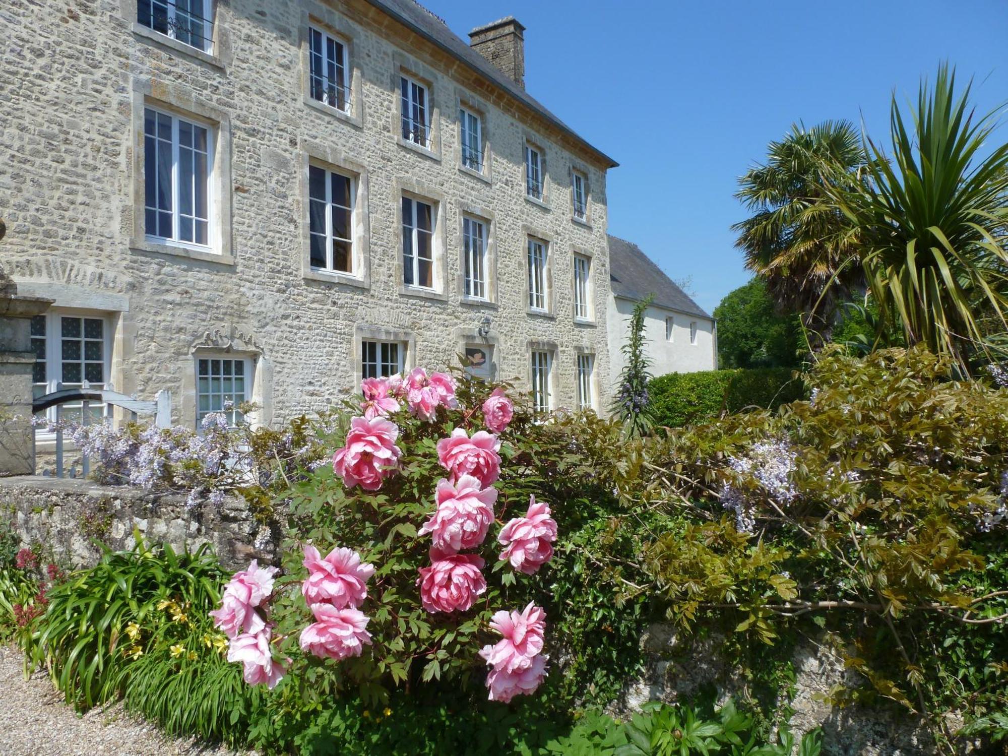 Bed and Breakfast Manoir De Savigny Valognes Esterno foto