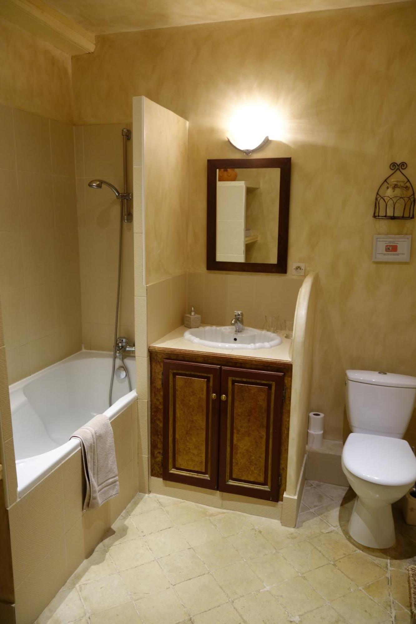 Bed and Breakfast Manoir De Savigny Valognes Esterno foto