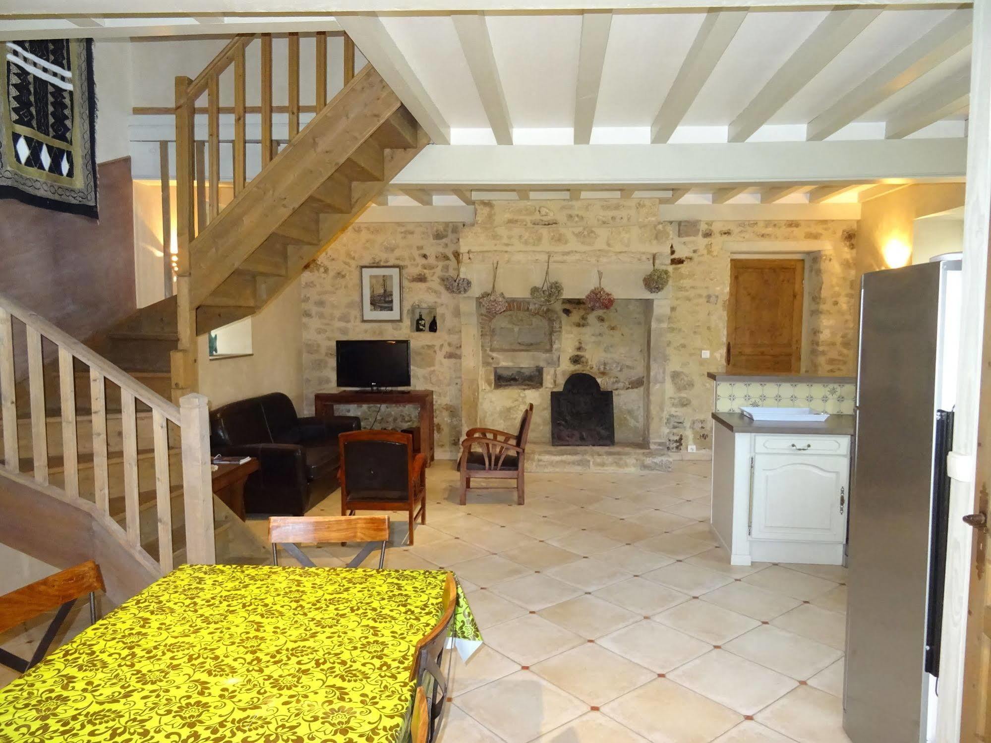 Bed and Breakfast Manoir De Savigny Valognes Esterno foto